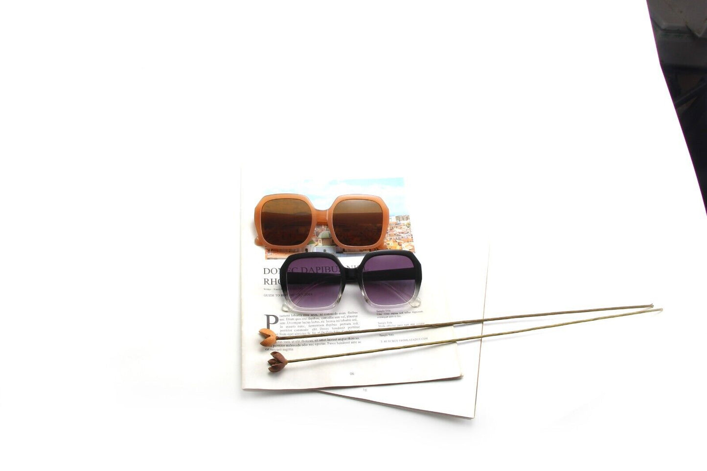 Stylish and Modern Square Sunglasses Elevate Your Look with Bold Fashion Glasses