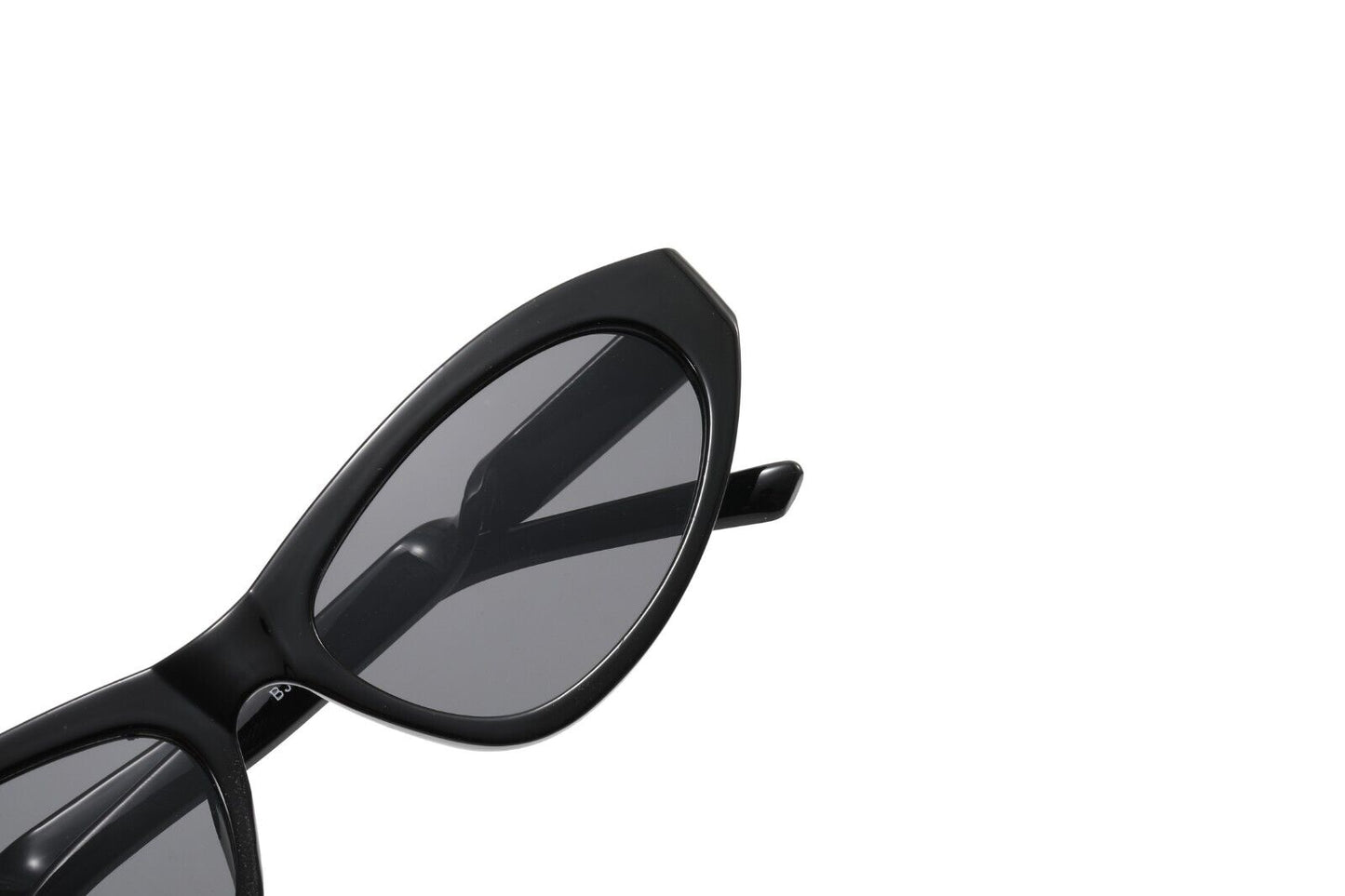 Cat Eye Retro Sunglasses UV 400 Vintage Oval Round Shape