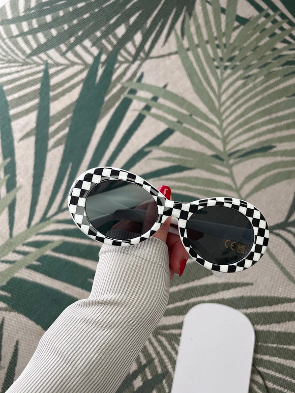 New fashion Kurt Cobain Oval Sunglasses Harajuku Men Vintage Retro Female