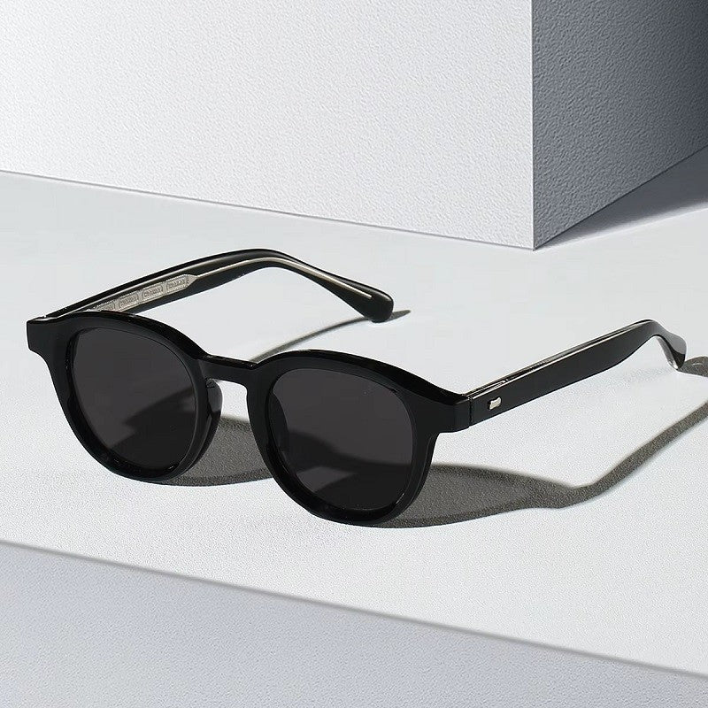 Classic Round Sunglasses | Timeless Eyewear