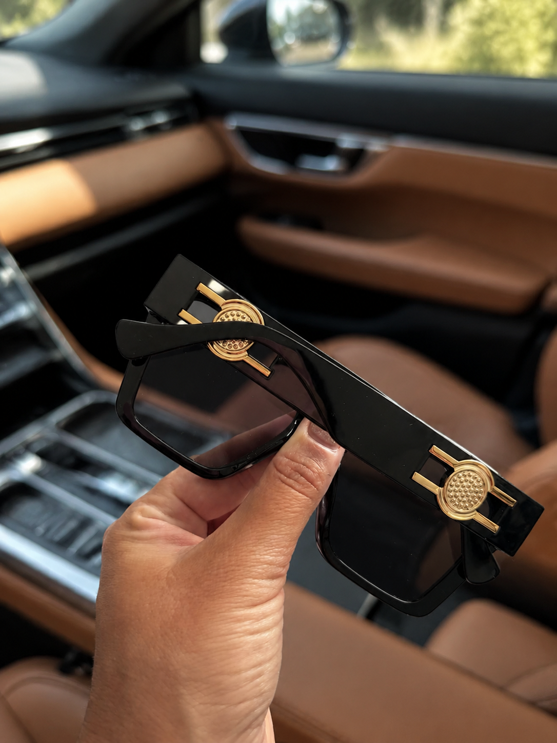 Women's Oversized Square Sunglasses Black UV400 Luxury Gold Temple Fashion Shade