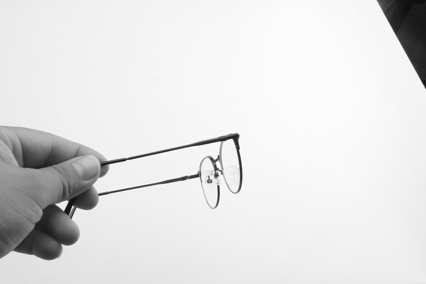 Unisex Round Metal Frame Clear lens Retro Geek Glasses