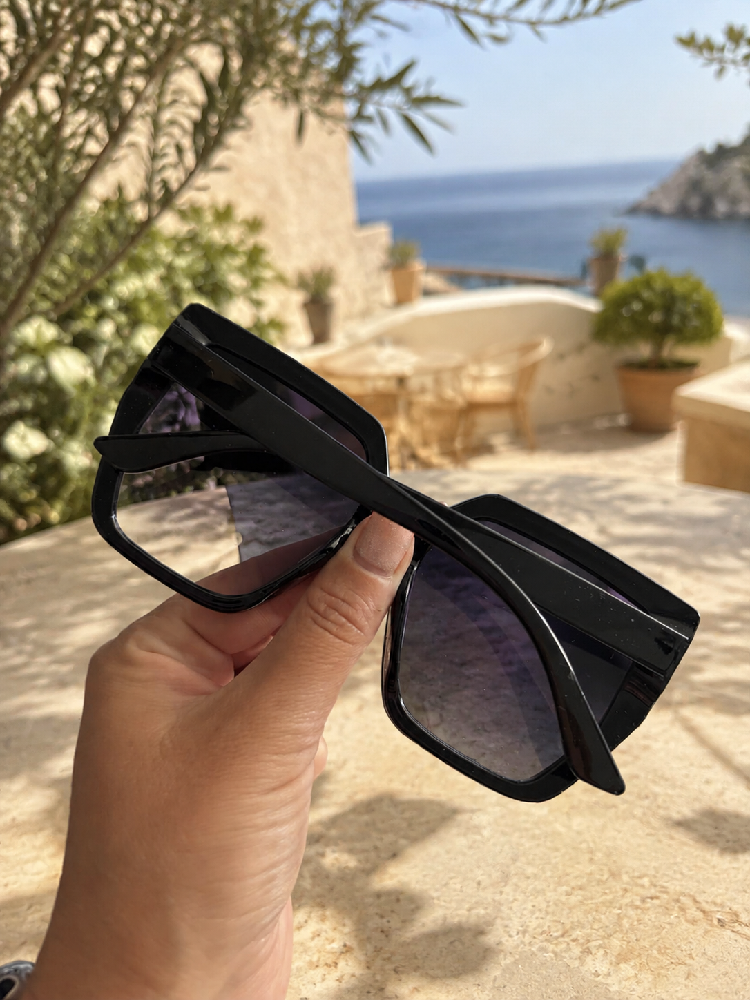 Women's Oversized Square Sunglasses Black UV400 Fashion Designer Style Shades