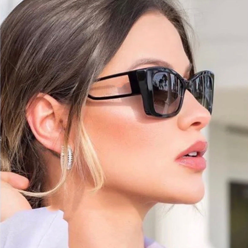 Fashion Hollow Design Cat Eye Sun Glasses