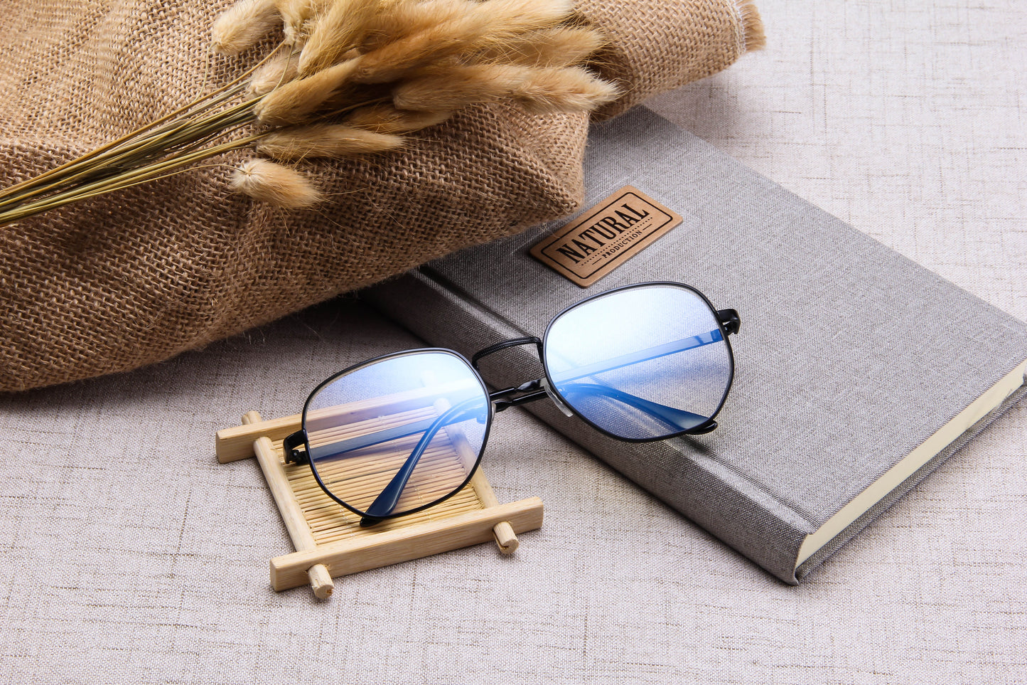 Metal Light Eyewear Oval Glasses PC Oversized Flat Glasses Womens/Mens